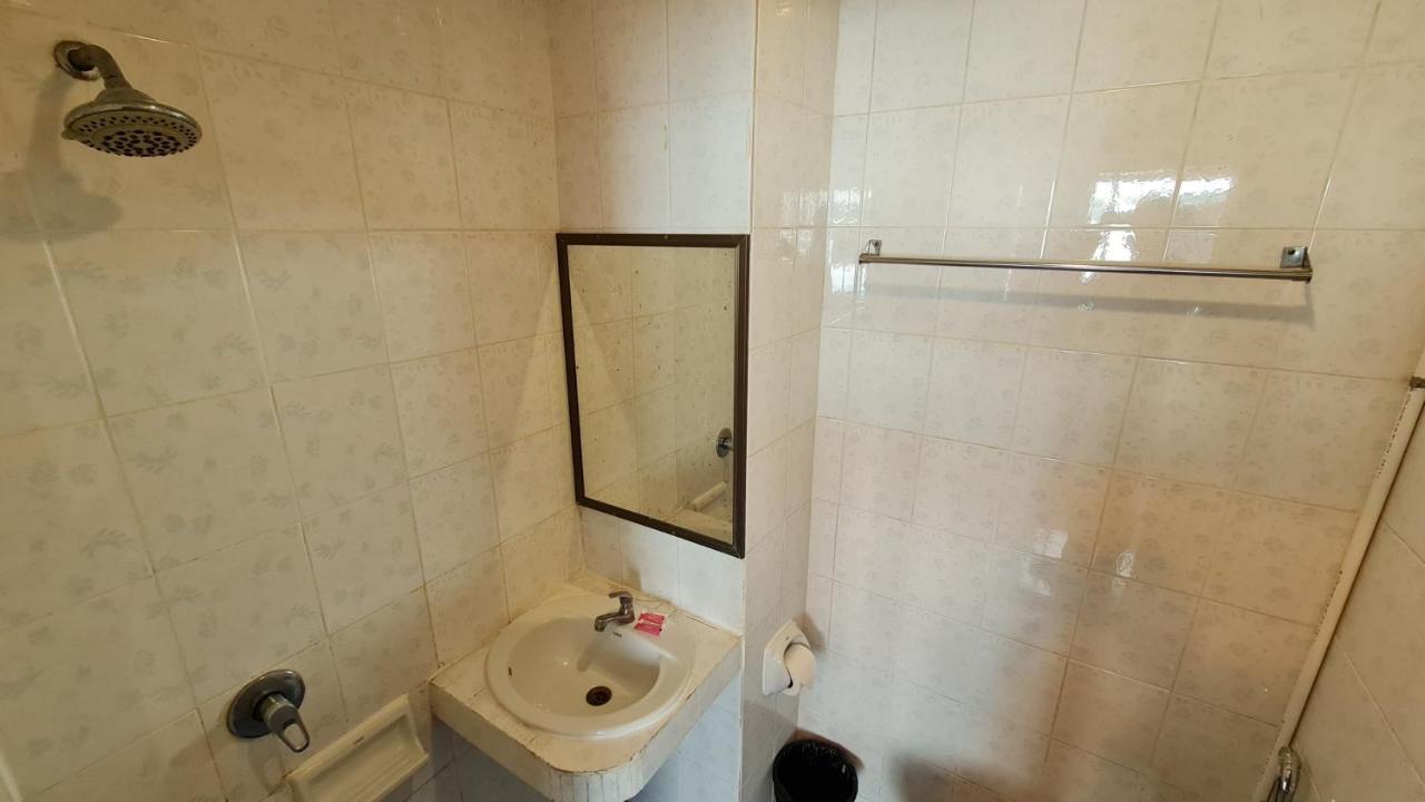 Vech Guesthouse Patong المظهر الخارجي الصورة